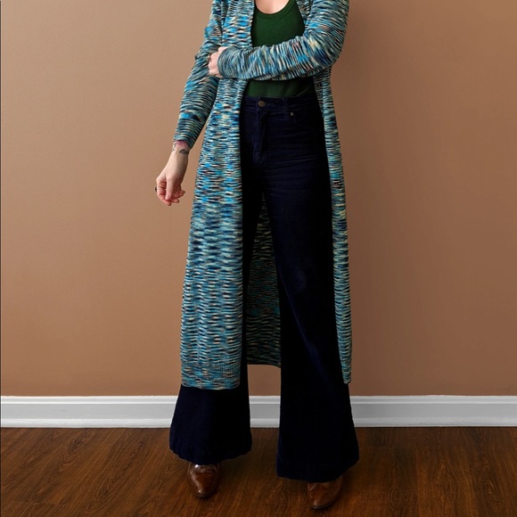 ๐ Rollaโs Eastcoast Corduroy Flares in Midnight Navy - Picture 12 of 15